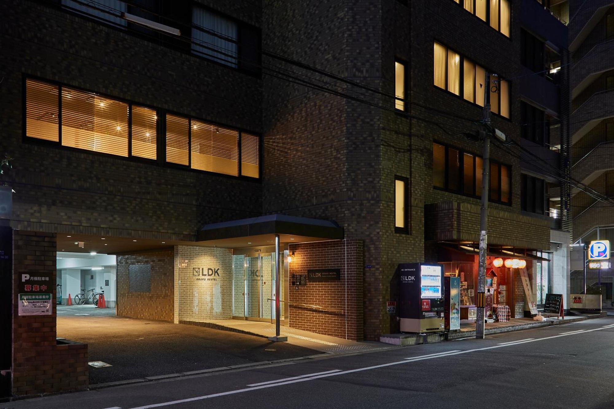 Grand Hostel Ldk Osaka Shinsaibashi - Former The Stay Osaka Shinsaibashi المظهر الخارجي الصورة